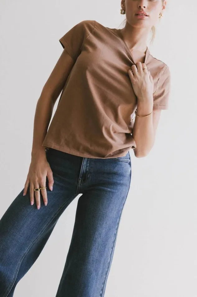 Tops Women Bohme Weekend Vibe Tee In Clay Clay
