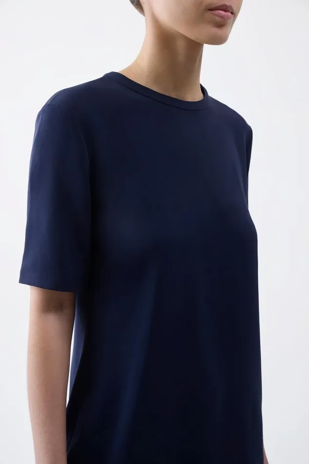 Tops Women Gabriela Hearst Elisa Top In Navy Silk Crepe