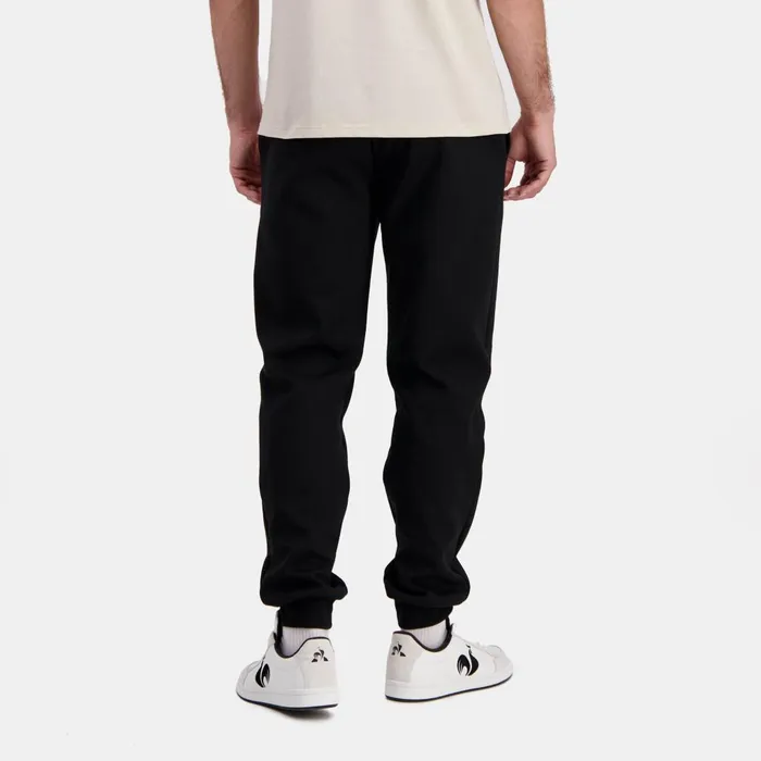 Trousers And Joggers Men Le Coq Sportif Essentiels Pantalon Loose Noir Homme Black
