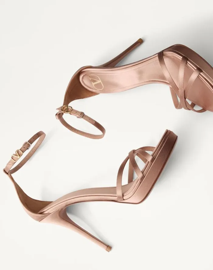 Valentino Sandals Woman Valentino Garavani Eveninglam Satin Platform Sandal 120mm For Woman In Poudre Poudre