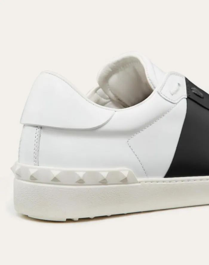 Valentino Sneakers Man Calfskin Open Sneaker For Man In Whitemarine Whitemarine Valentino Sneakers Man Calfskin Open Sneaker For Man In Whitemarine Whitemarine