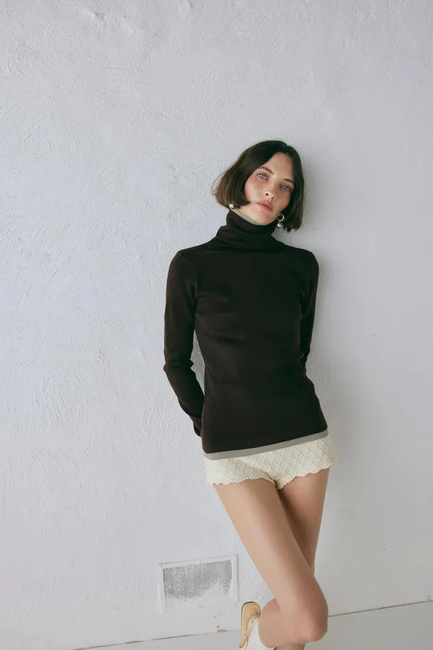 VRG GRL Long Sleeve Bea Knit Skivvy Chocolate 8211 Women VRG GRL Long Sleeve Bea Knit Skivvy Chocolate 8211 Women