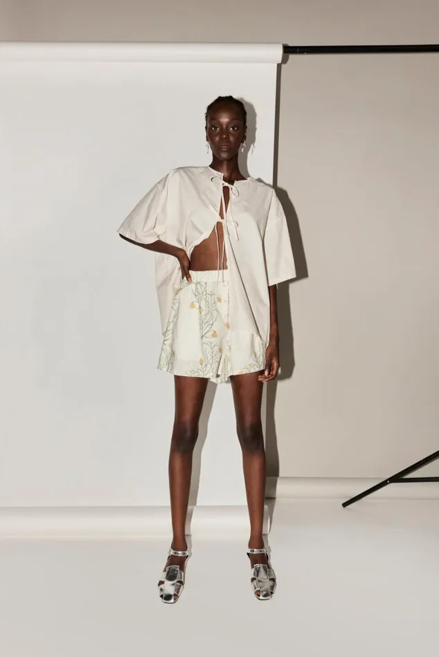 VRG GRL Shorts Eliza Linen Shorts Florette 8211 Women VRG GRL Shorts Eliza Linen Shorts Florette 8211 Women