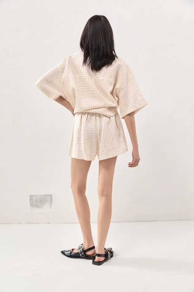 VRG GRL Shorts Sunny Linen Shorts Juno 8211 Women VRG GRL Shorts Sunny Linen Shorts Juno 8211 Women