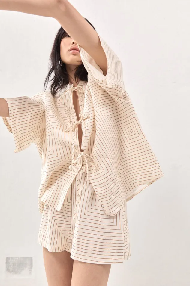 VRG GRL Shorts Sunny Linen Shorts Juno 8211 Women VRG GRL Shorts Sunny Linen Shorts Juno 8211 Women