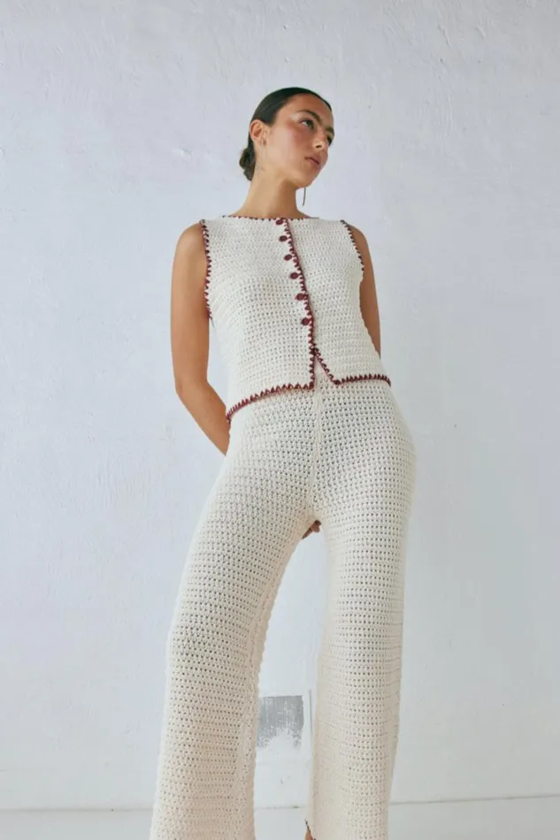 VRG GRL Vests Stella Knit Vest Cream 8211 Women VRG GRL Vests Stella Knit Vest Cream 8211 Women