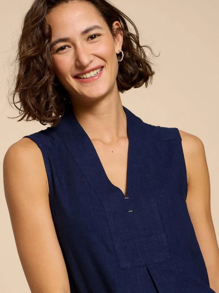 White Stuff Tops and TShirts Women CELIA MIX JERSEY SHIRT French Navy White Stuff Tops and TShirts Women CELIA MIX JERSEY SHIRT French Navy