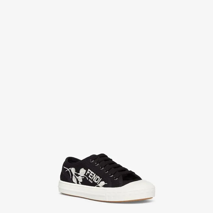 Woman Black Canvas Low Tops Black Fendi Sneakers