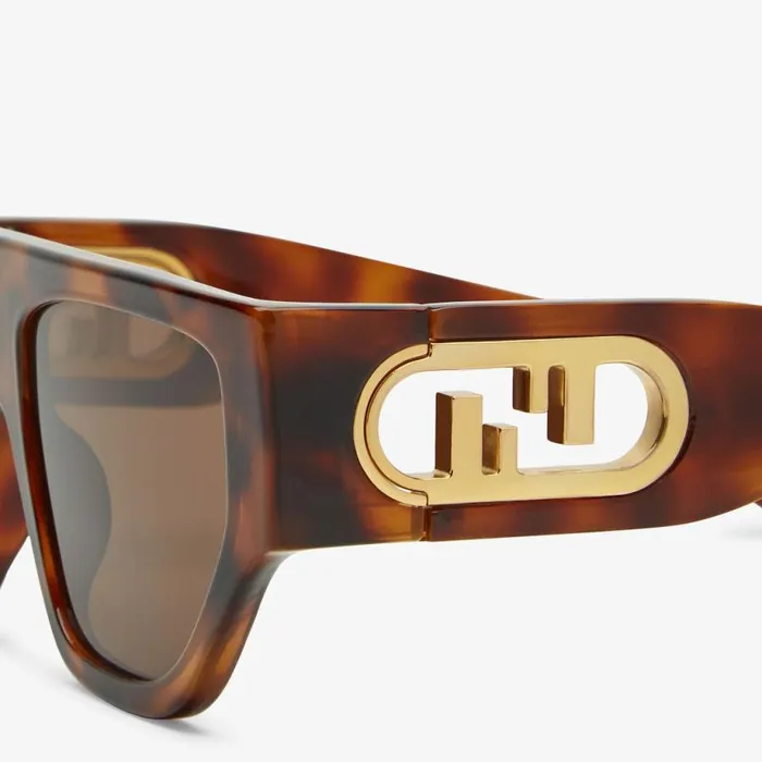 Woman Havana Acetate Sunglasses Black Fendi Sunglasses