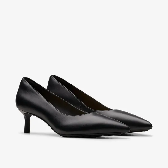 Women Adela Court Black Leather Clarks Heels and Pumps