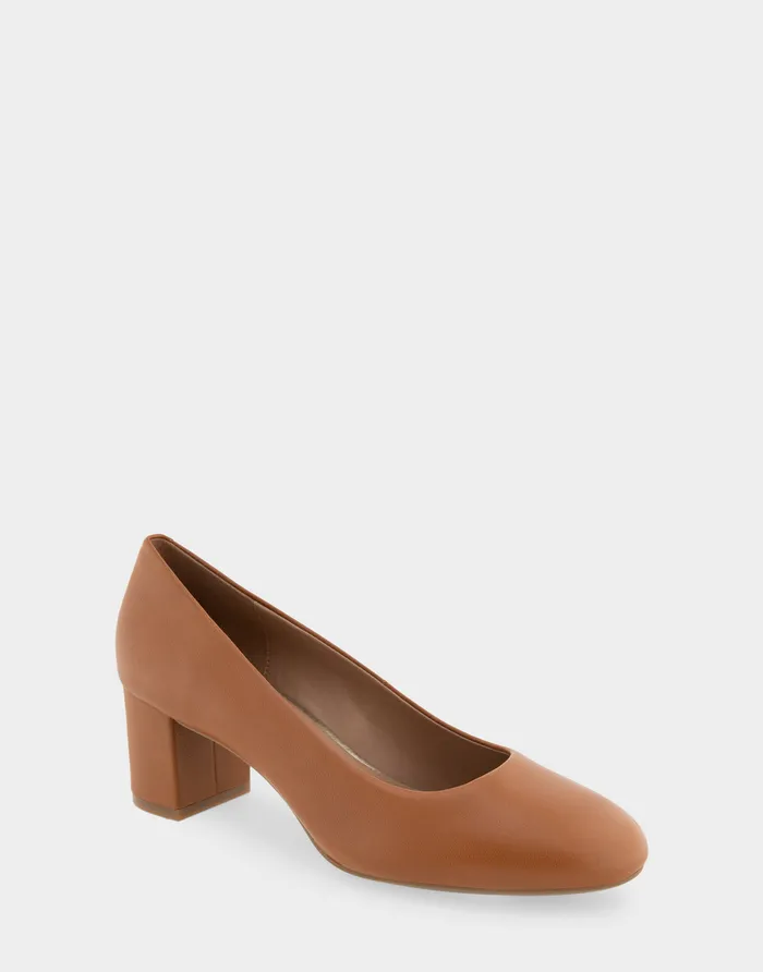 Women Aerosoles Clogs and Mules Comfortable Mid Heel Pump In Tan Genuine Leather