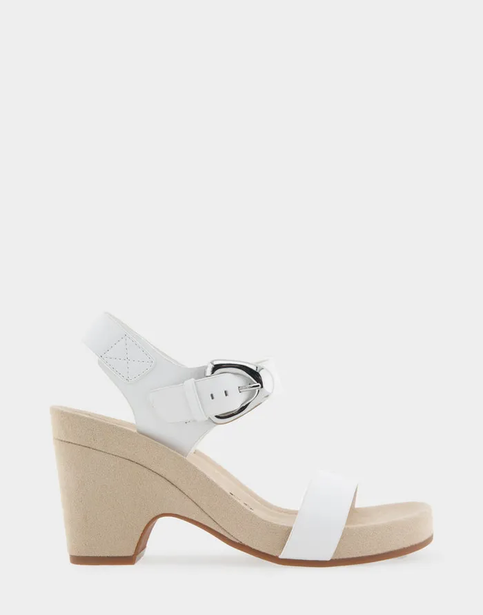 Women Aerosoles Dress Comfortable Buckled Footbed Wedge Sandal In White Leather