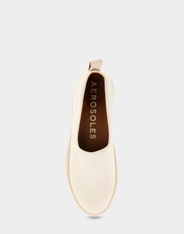 Women Aerosoles Flatforms Comfortable Strech Hidden Wedge Slip On Flatform Sneaker In Eggnog Stretch Faux Leather
