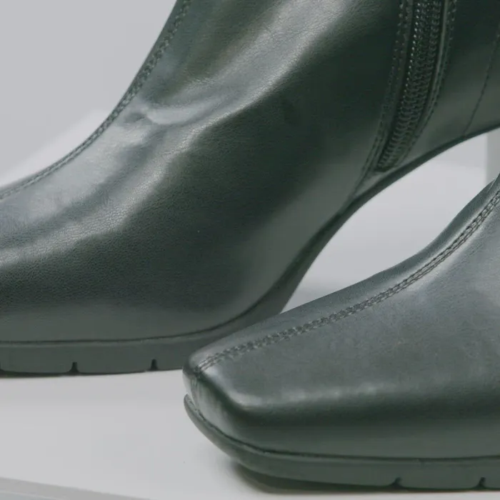 Women Aerosoles Heeled Boots Comfortable Ankle Boot In Black Faux Leather