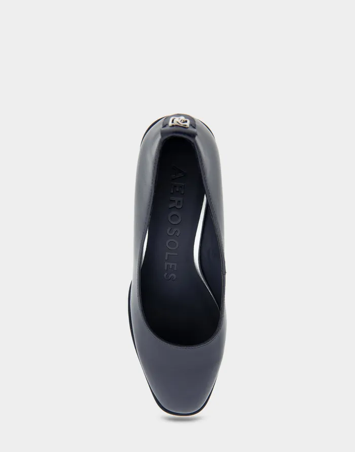 Women Aerosoles Wedges Comfortable Sculpted Wedge Pump In Navy Leather