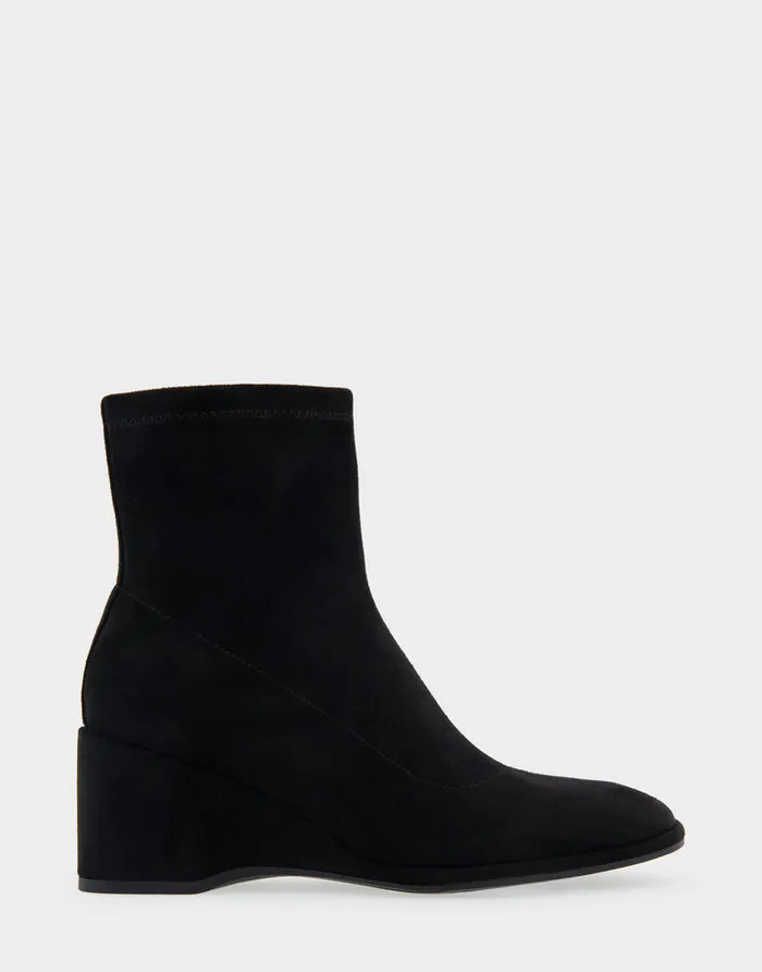 Women Aerosoles Wedges Comfortable Stretch Ankle Sculpted Wedge Boot In Black Faux Suede