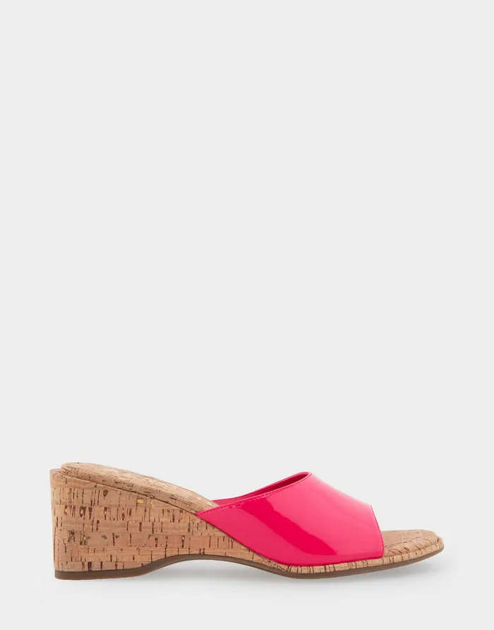 Women Aerosoles Wedges Comfortable Wedge Slide Sandal In Virtual Pink Patent Faux Leather