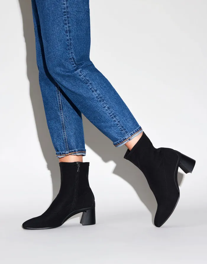 Women Aerosoles Wide Width Boots Comfortable Heeled Ankle Boot In Black Stretch Gabardine Fabric