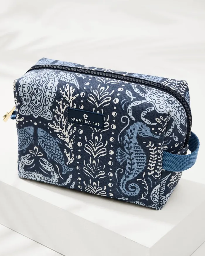 WomenBeach and Home Daise Seascape Voyager Duffel Bag Daise Seascape Tommy Bahama Luggage and Travel WomenBeach and Home Daise Seascape Voyager Duffel Bag Daise Seascape Tommy Bahama Luggage and Travel