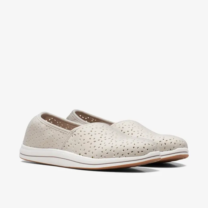 Women Breeze Emily Light Taupe Clarks Flats