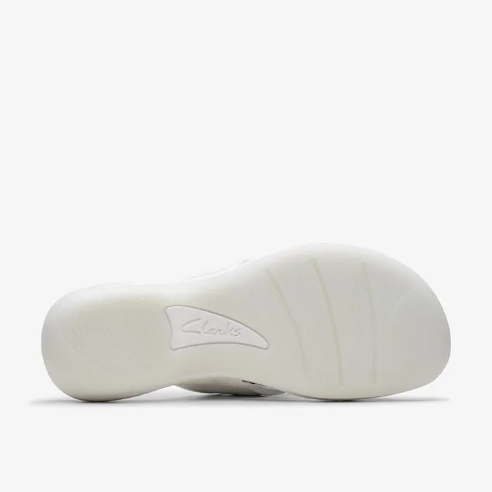 Women Breeze Sara White Clarks Sandals and Flip Flops