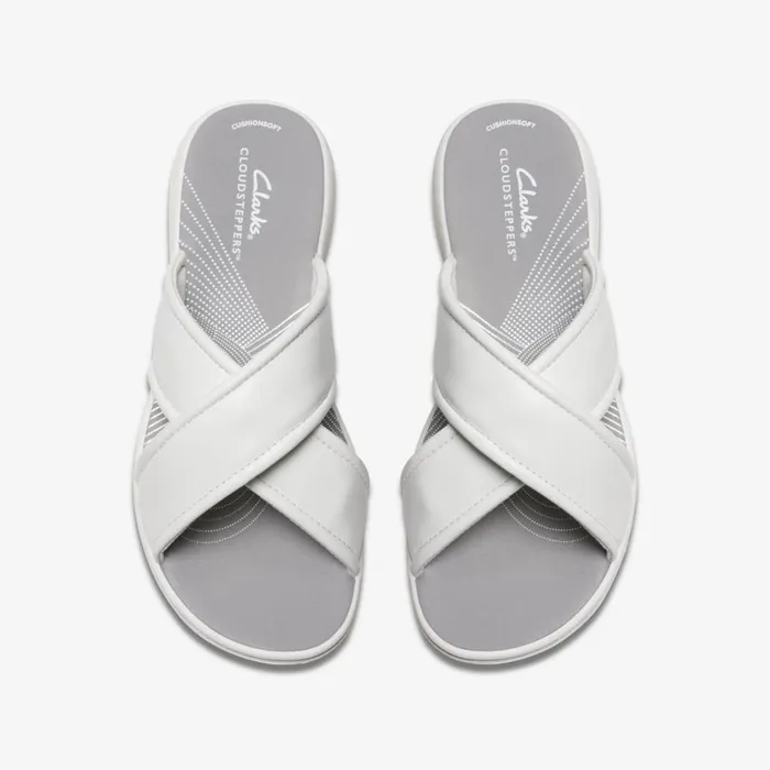 Women Breeze Sara White Clarks Sandals and Flip Flops
