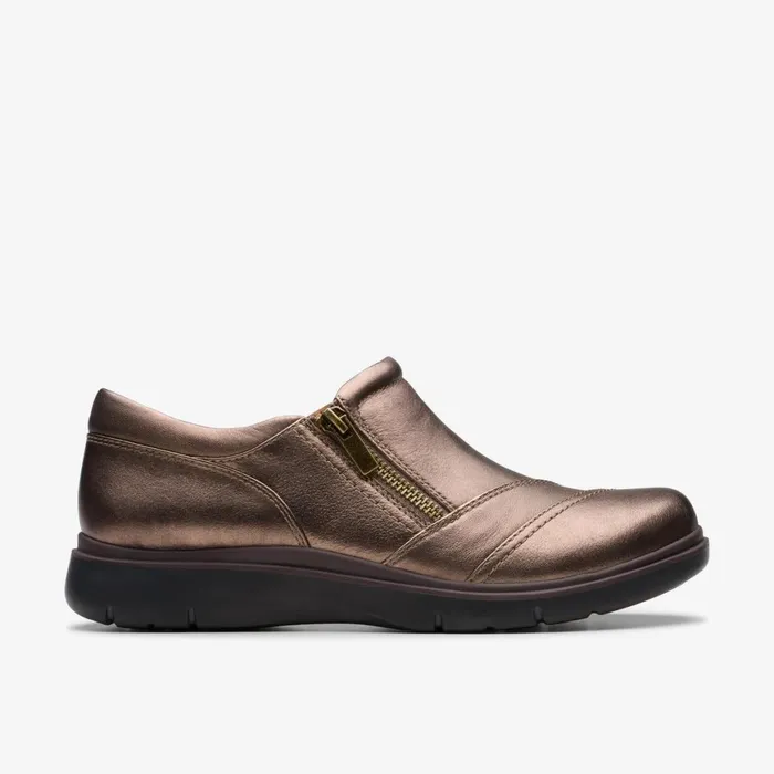 Women Certina Pure Antique Brown Clarks Clogs and Mules