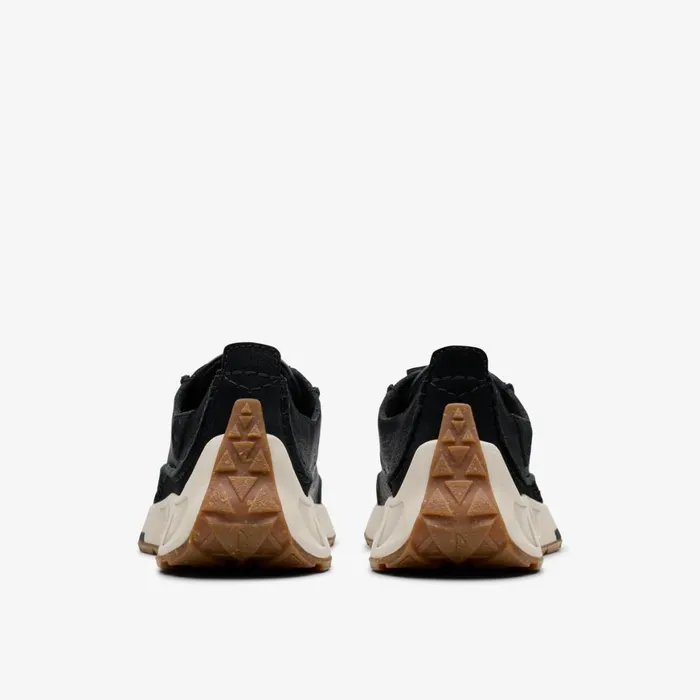 Women Craft Speed Black Leather Clarks Sneakers