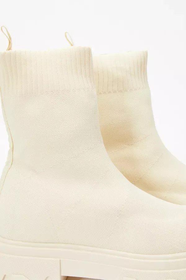Women Cream Knitted Runner Boots Quiz Clothing Chunky Boots