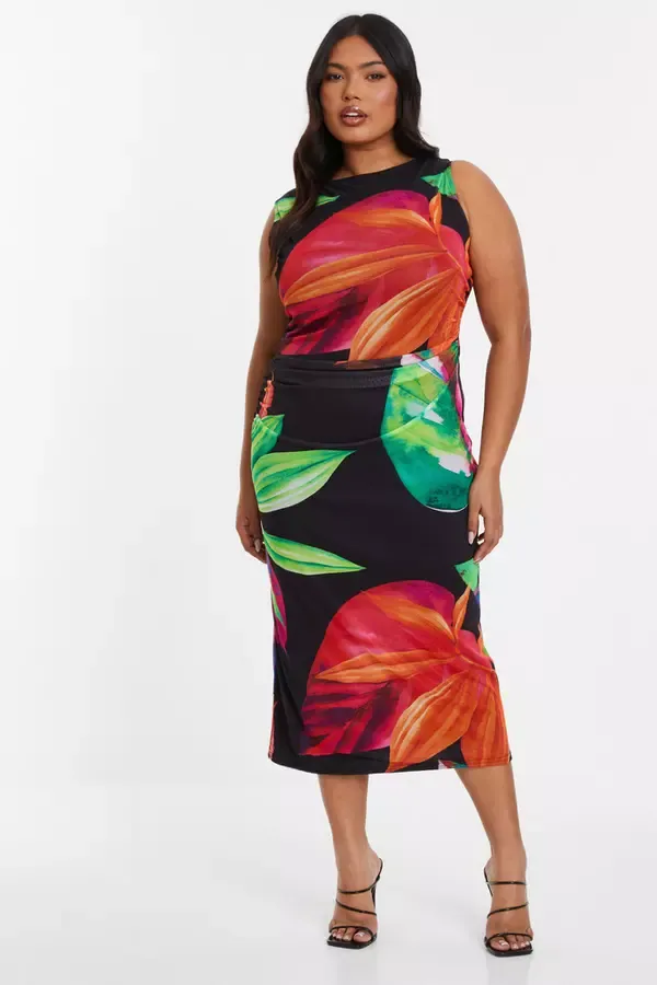 Women Curve Black Tropical Round Neck Midaxi Dress Quiz Clothing Dresses