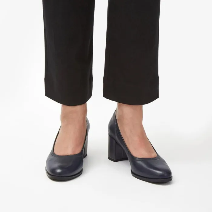 Women Freva 55 Court Navy Leather Clarks Heels and Pumps