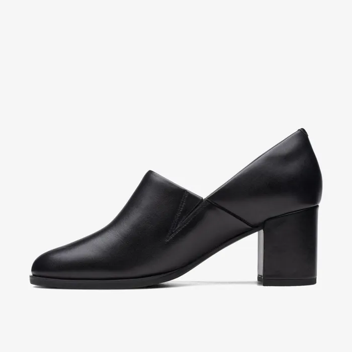 Women Freva 55 Lily Black Leather Clarks Heels and Pumps