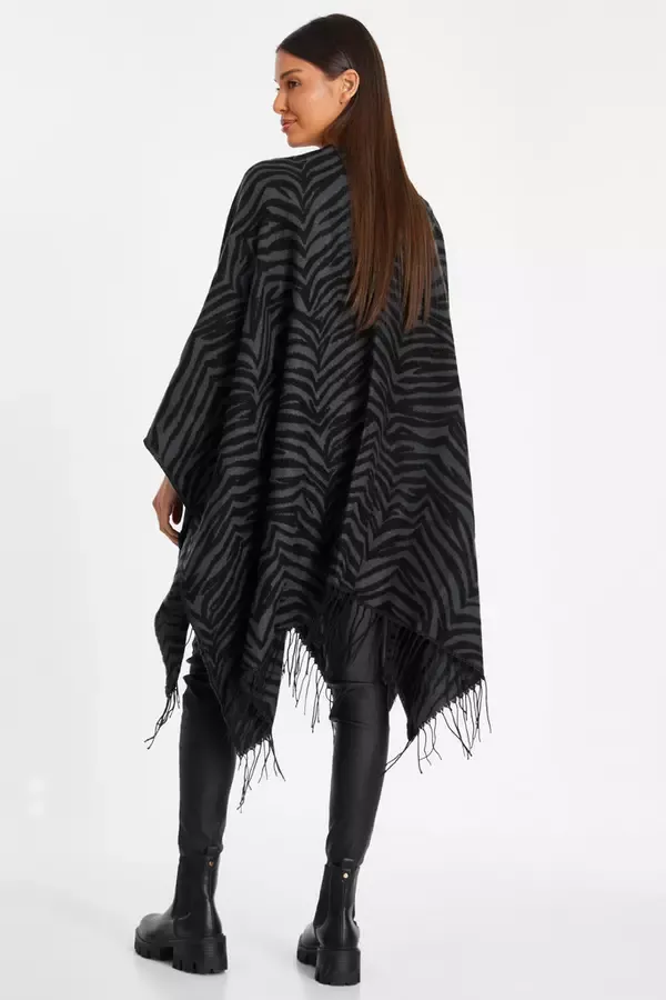 Women Grey Animal Print Cape Quiz Clothing Capes and Ponchos