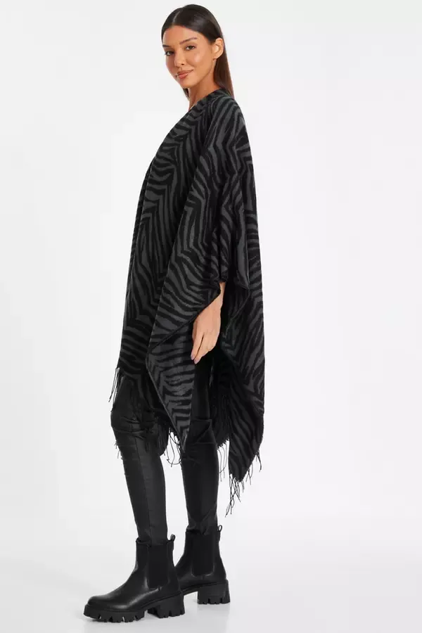 Women Grey Animal Print Cape Quiz Clothing Capes and Ponchos