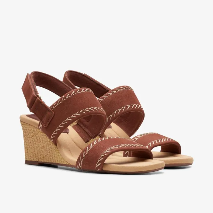 Women Kyarra Rose Tan Nubuck Clarks Sandals and Flip Flops