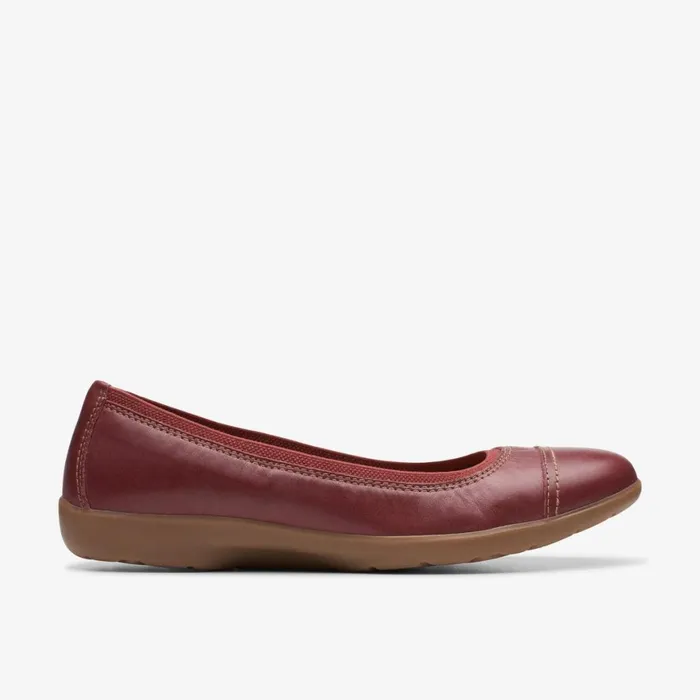 Women Meadow Opal Chestnut Leather Clarks Flats