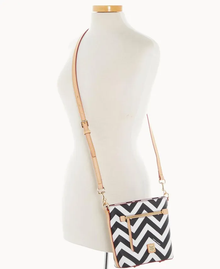 WomenMen Crossbodies Dooney and Bourke Chevron Small Zip Crossbody Black
