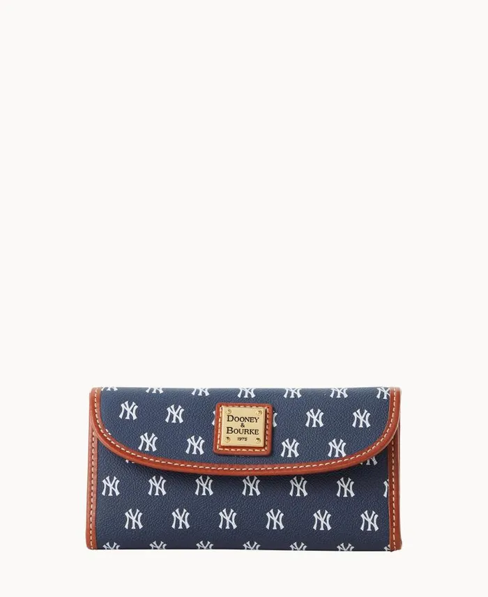 WomenMen Wallets Dooney and Bourke MLB Yankees Continental Clutch Yankees