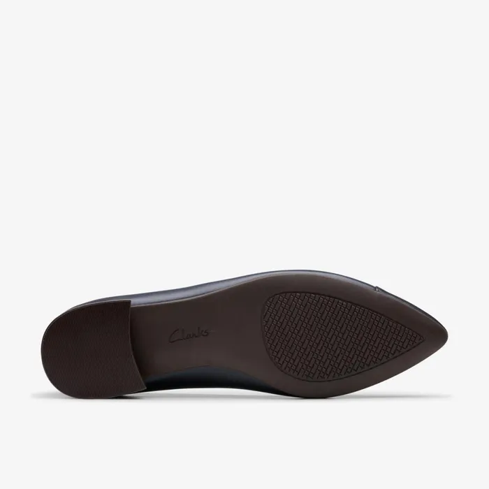 Women Natalyn Wish Navy Leather Clarks Flats