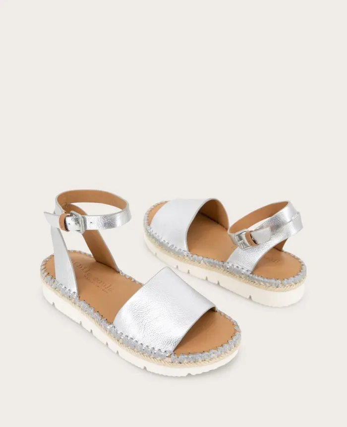 Women Sandals and Wedges Kenneth Cole GENTLE SOULS Lucille Sandal Silver Women Sandals and Wedges Kenneth Cole GENTLE SOULS Lucille Sandal Silver