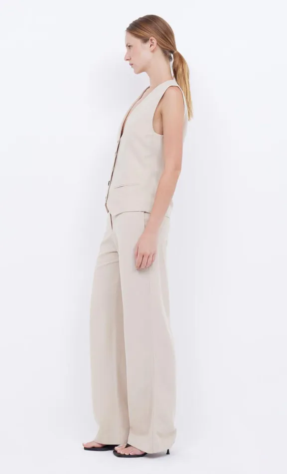 Women Sleeveless Bec Bridge DESIREE VEST 8211 SAND