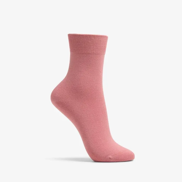 Women Solid Dress Crew Sock Salmon Clarks Socks