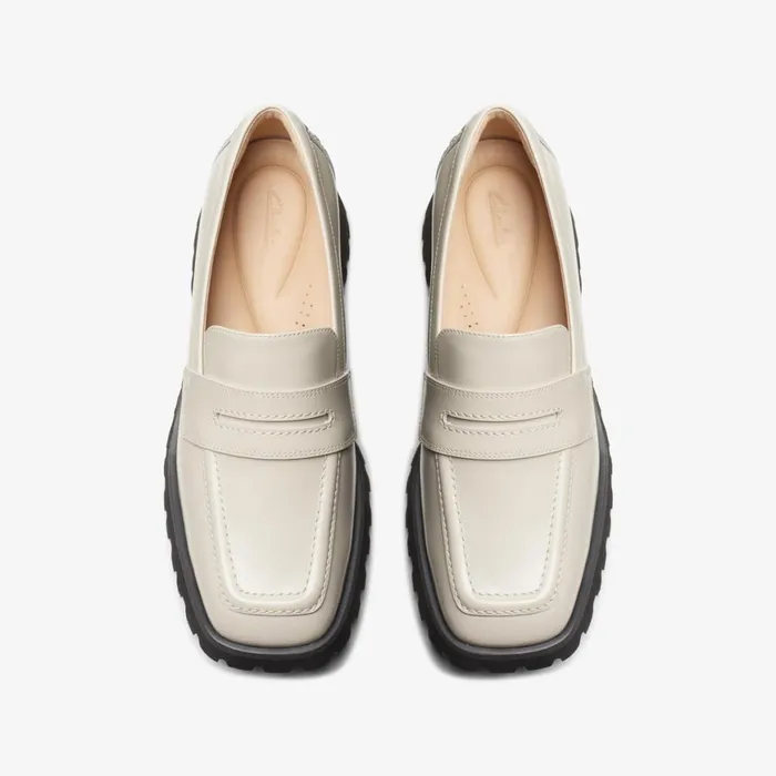 Women Stayso Edge Ivory Leather Clarks Loafers and Oxfords