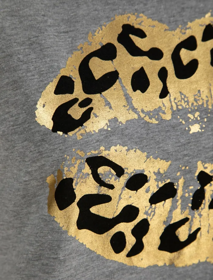 Women TShirts Tokyo Laundry Aurelia Gold Foil Leopard Print Lip Motif Cotton TShirt In Mid Grey Marl 8211 Weekend Vibes Midgrey