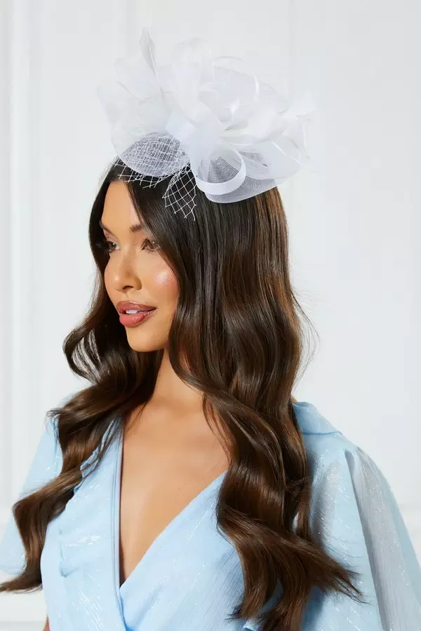Women White Feather Clip Fascinator Quiz Clothing Fascinators